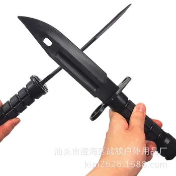 Plastični nož model M9 taktično usposabljanje mehko nož COSPLAY film in televizijo rekviziti vojaške fan dekoracijo